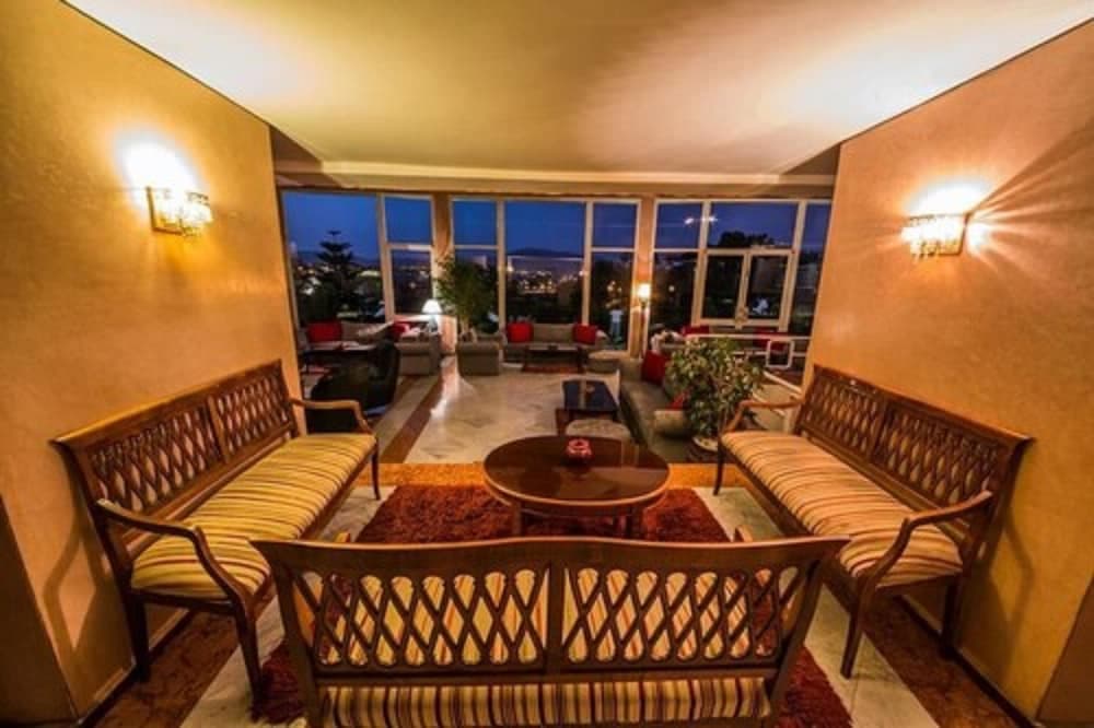 Lobi dinlenme salonu