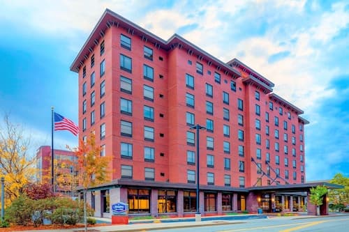 Hampton Inn & Suites Pittsburgh-Downtown