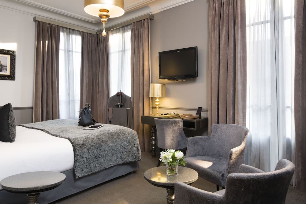Hotel Lumen Paris Louvre