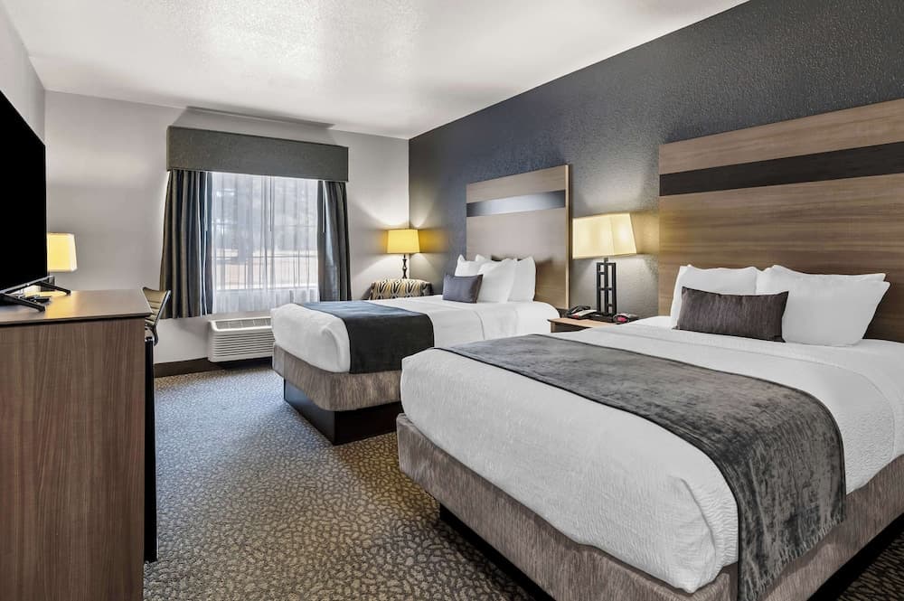 Best Western Sherwood Inn & Suites