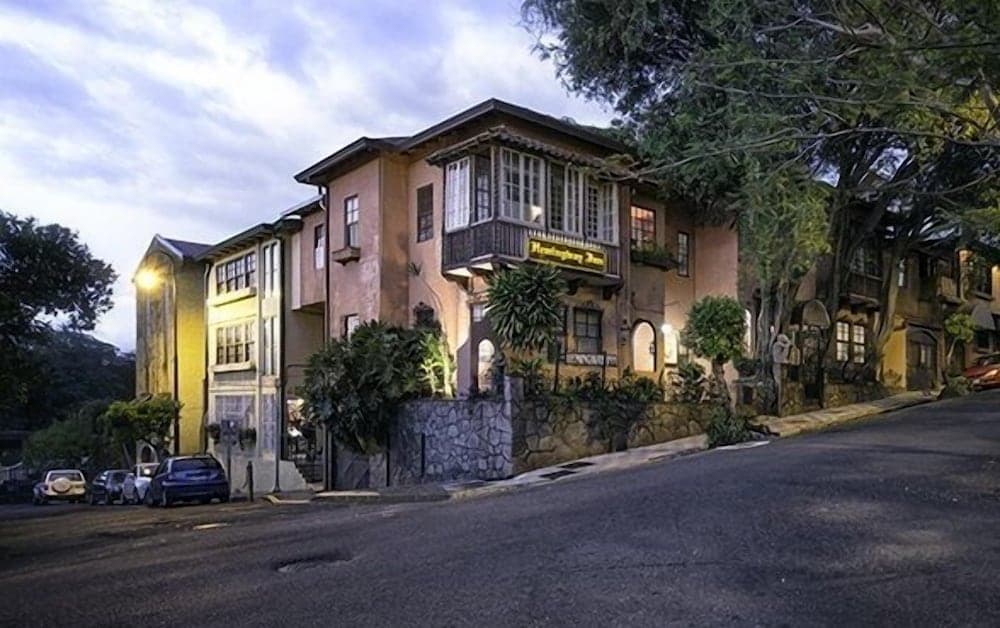 Hemingway Inn