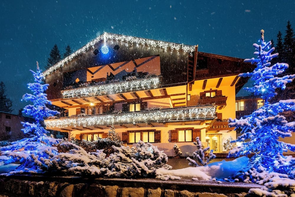 Lajadira Hotel & Spa