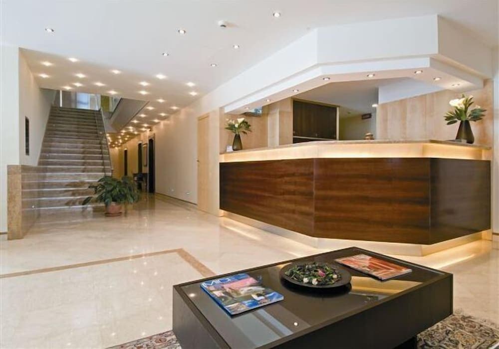 Suites & Residence Hotel Napoli