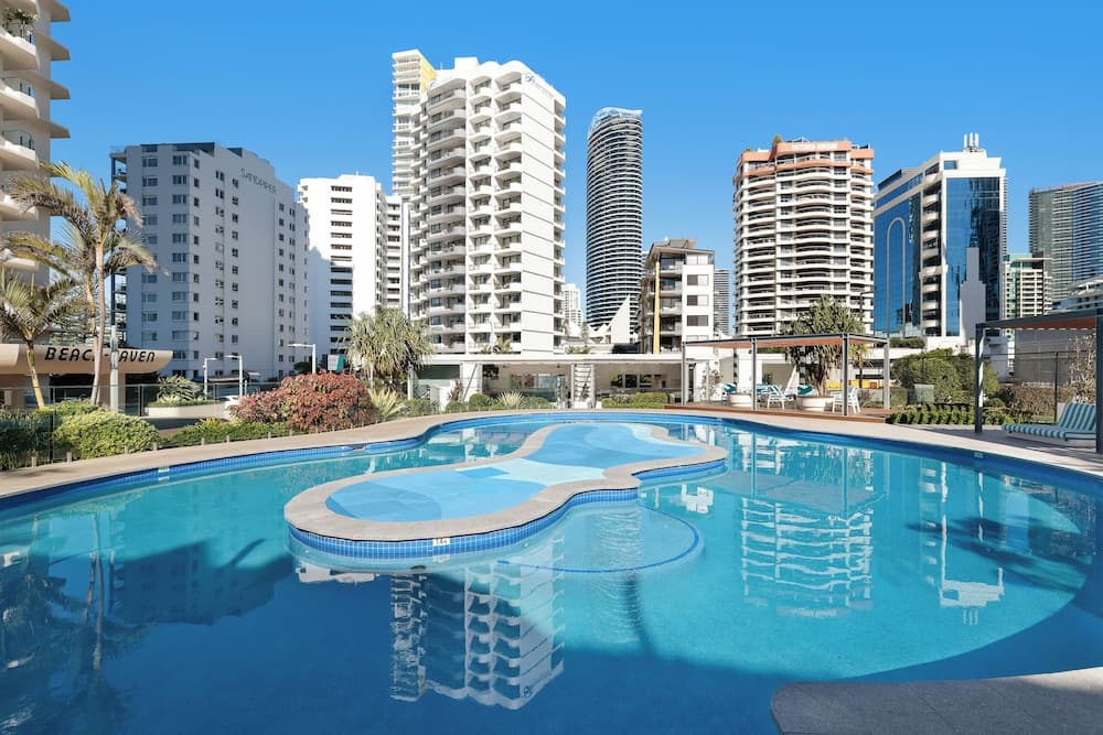 ULTIQA Beach Haven At Broadbeach