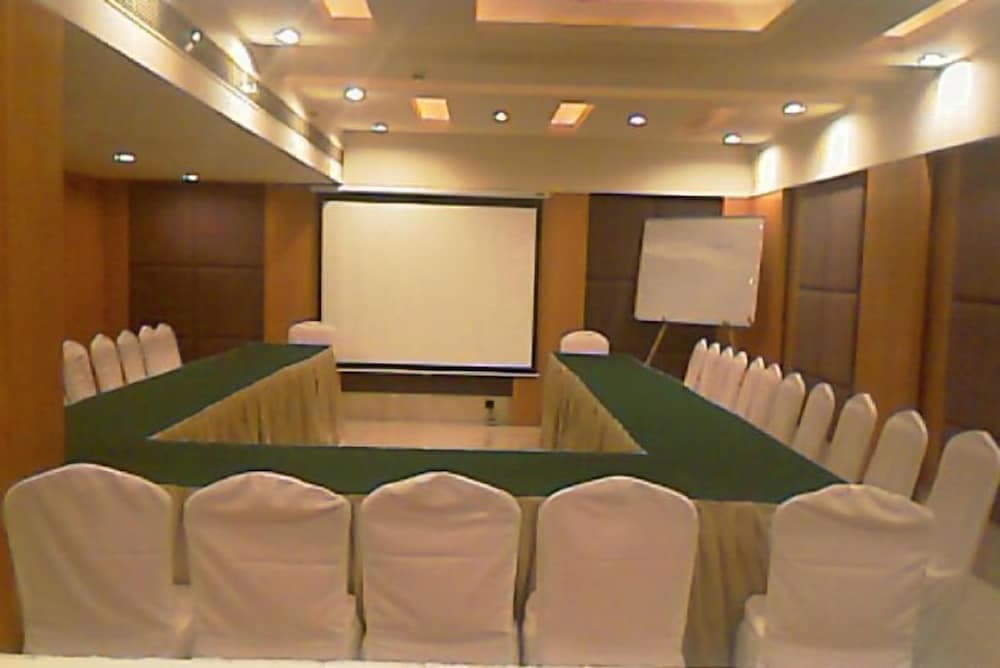 Toplantı salonu/imkânları