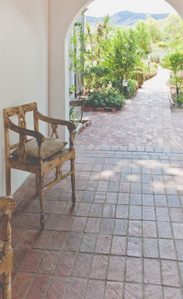 Giriş/çıkış büfesi