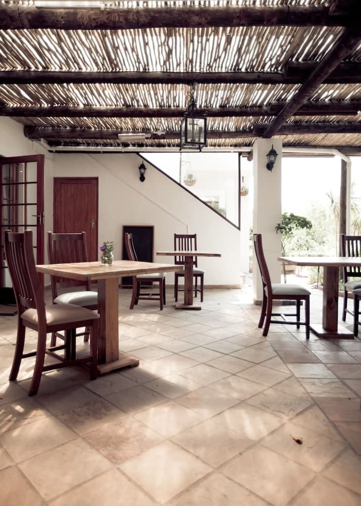 Giriş/çıkış büfesi