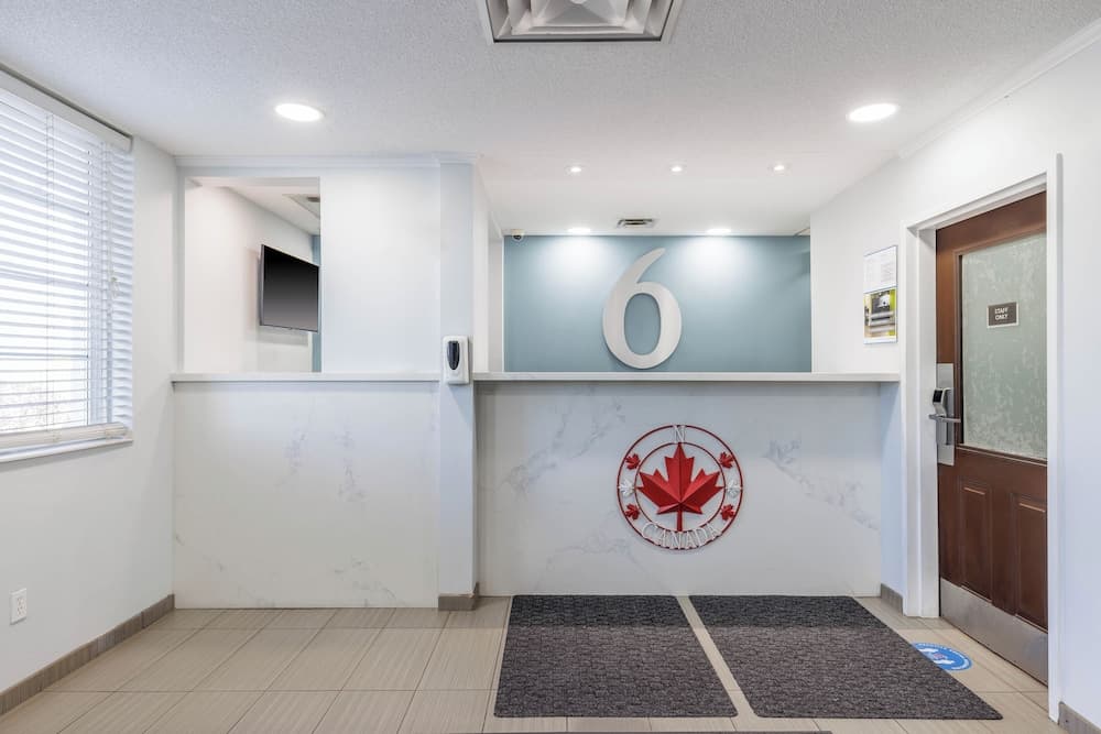 Studio 6 Mississauga, ON - Toronto