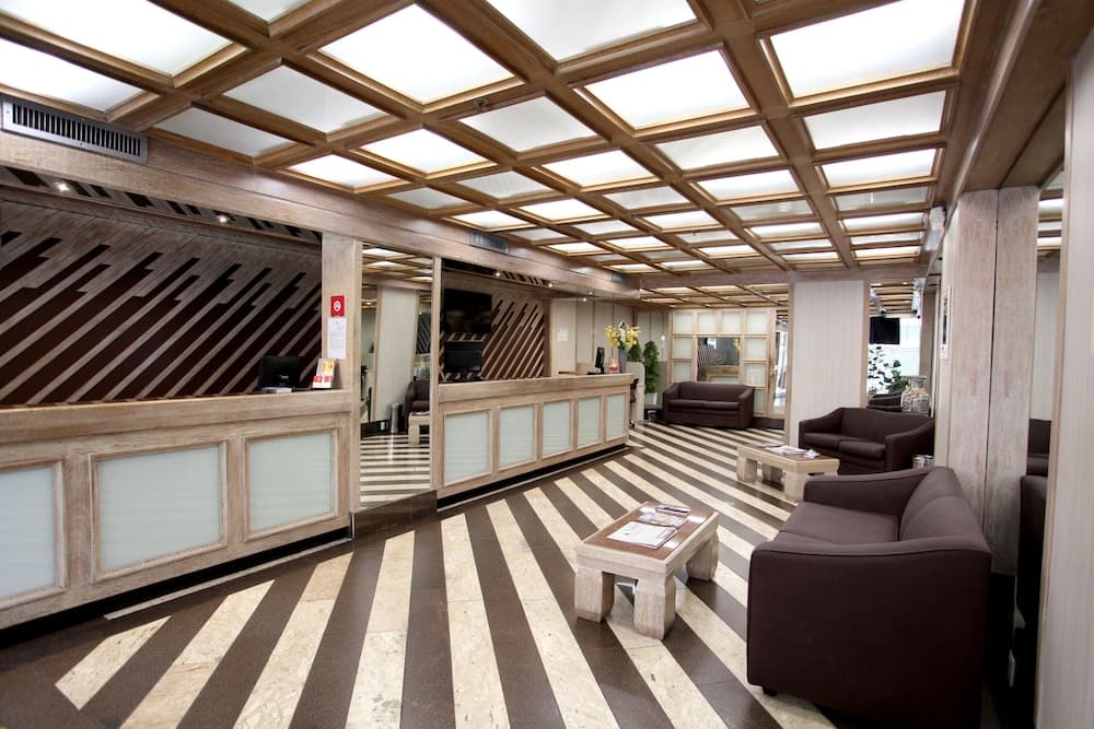 Giriş/çıkış büfesi