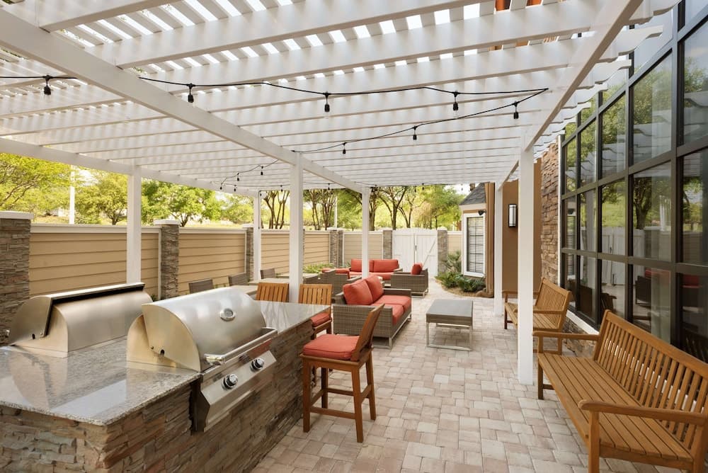 Homewood Suites by Hilton Jacksonville Deerwood Park