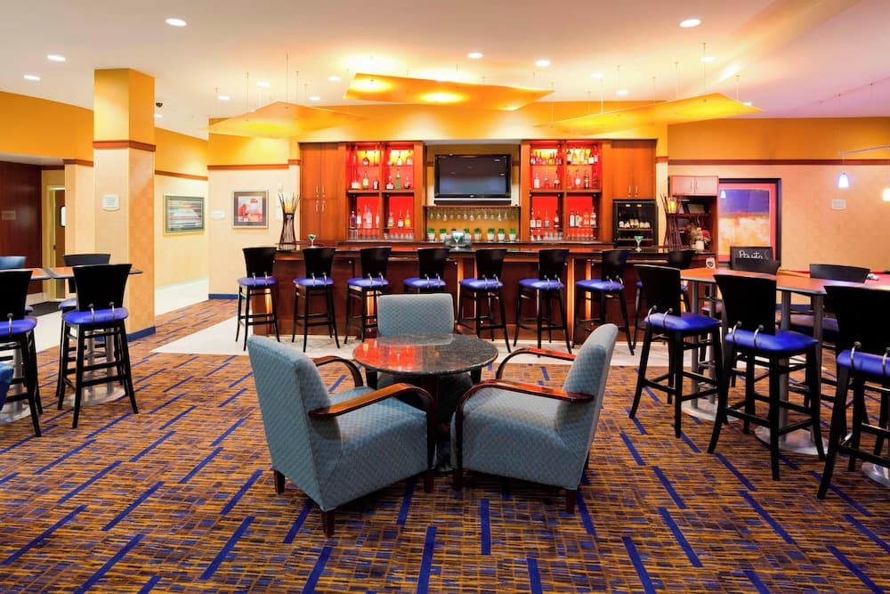 Courtyard by Marriott Minneapolis Maple Grove/Arbor Lakes