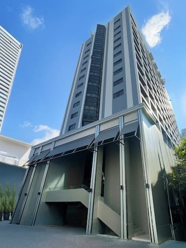 Pinnacle Lumpini Park Hotel