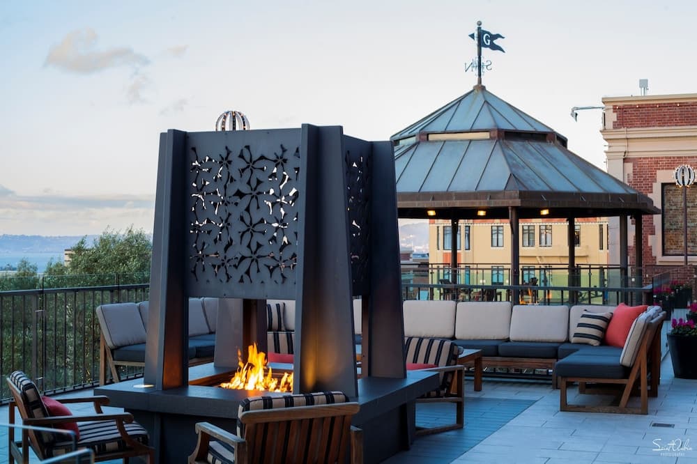 Fairmont Heritage Place, Ghirardelli Square