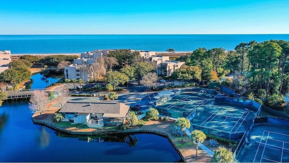 Seawatch at Island Club