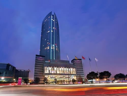 Crowne Plaza Wuxi City Center by IHG