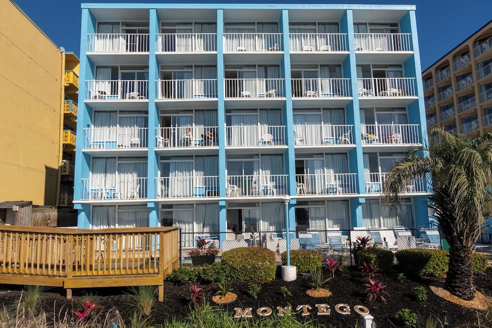 Beach Club at Montego Inn