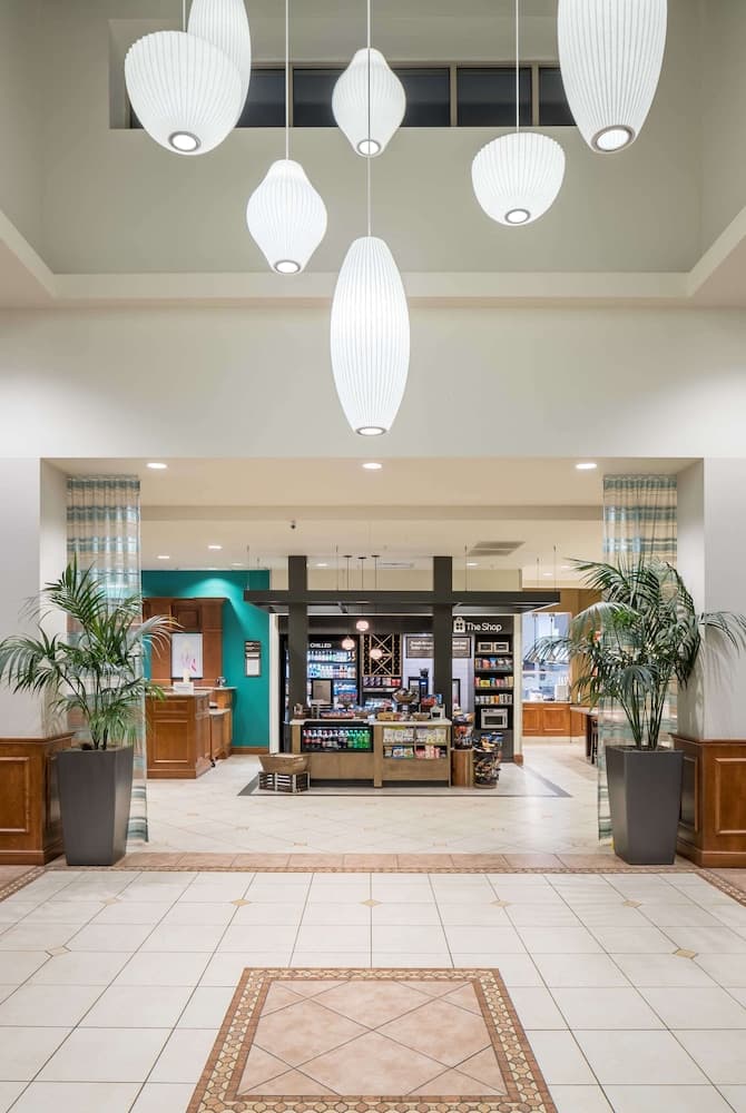 Hilton Garden Inn Lake Forest Mettawa
