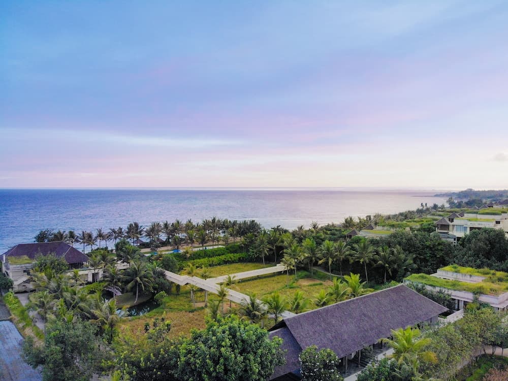 Komaneka at Keramas Beach