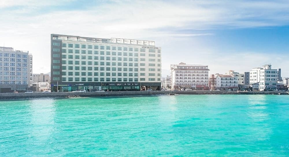 Utop Ubless Hotel Jeju Hamdeok