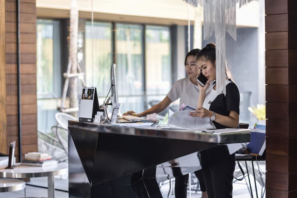 Giriş/çıkış büfesi