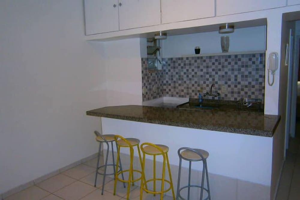 Etours - Prático Apartamento em Copacabana 1141