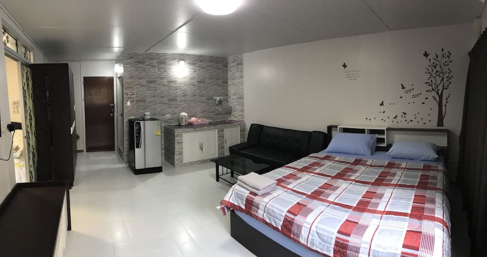 Muangthongthani Rental by Khun Dan