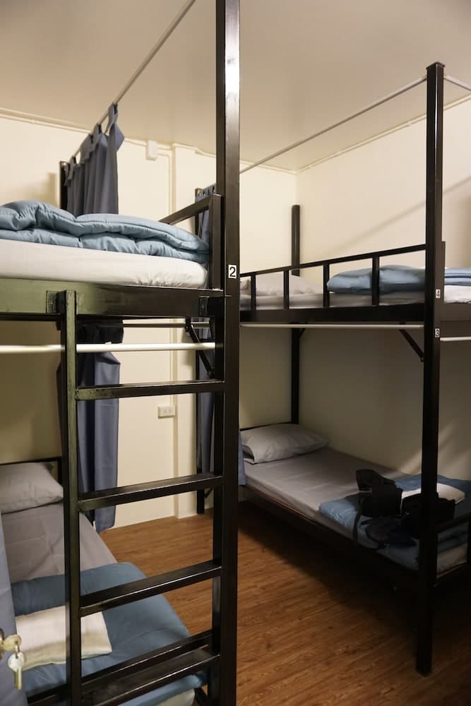 Krit Hostel