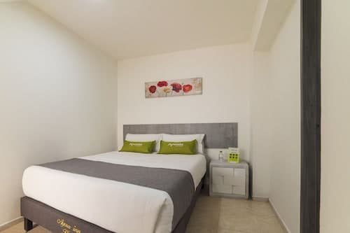 Hotel Agora Inn Corferias