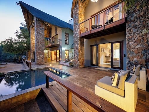 eKhaya Bush Villa