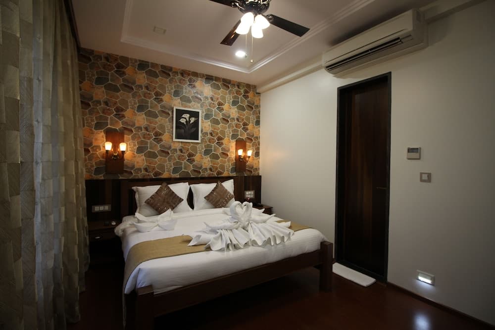 Hotel Majestique pune