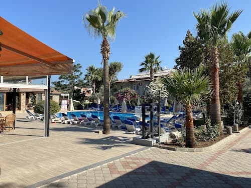 Gorkem Hotel & Apartments