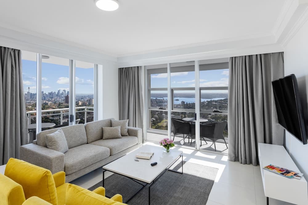 Meriton Suites Bondi Junction