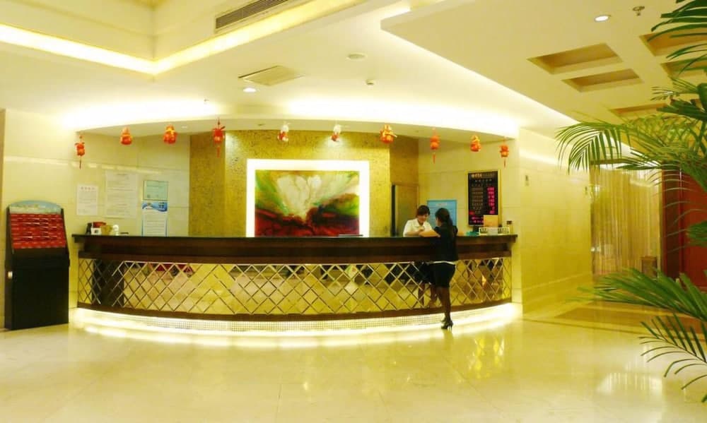 Hongluyuan Ningjiang Grand Hotel