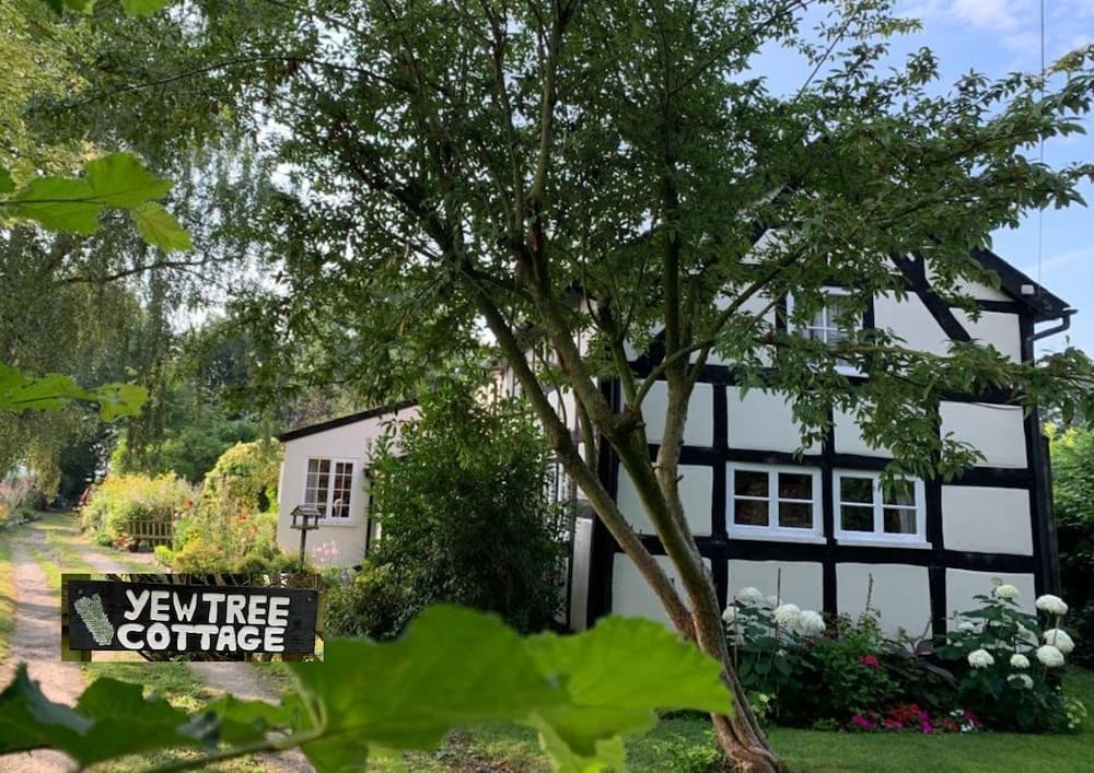 Yew Tree Cottage B&B