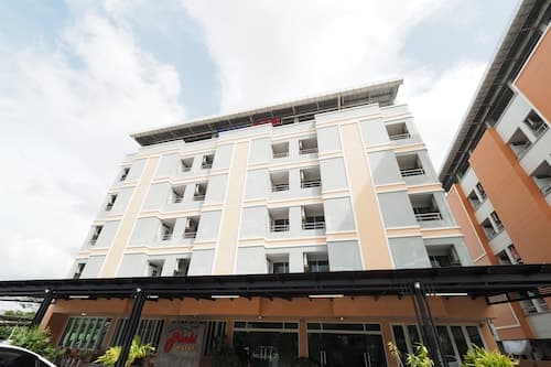 Phuhi Hotel