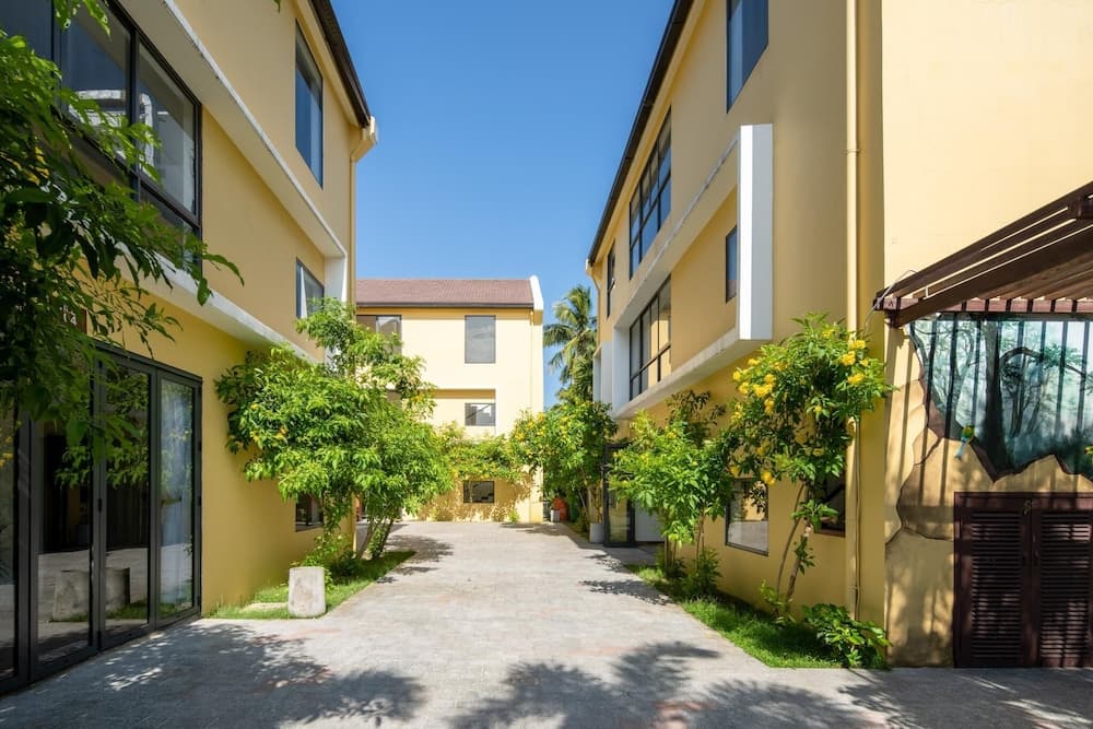 Konaklama yerinin ön cephesi