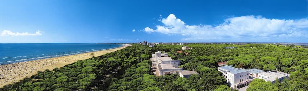 Bella Italia & EFA Village