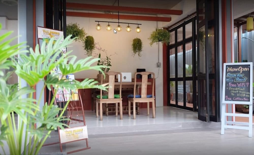 Yen Aura Boutique Hotel