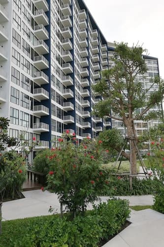 Baan Thew Talay Blue Sapphire 353