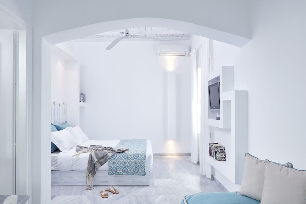 Mykonos Town Suites