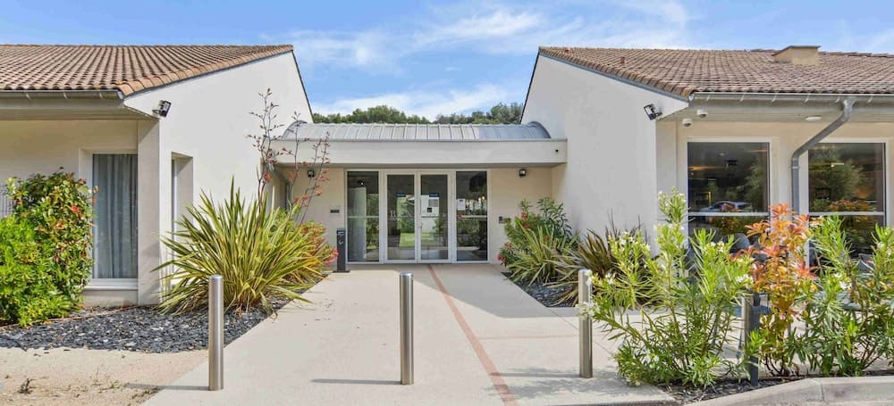 Appart'hôtel Kyriad Résidence Cabriès - Plan de Campagne