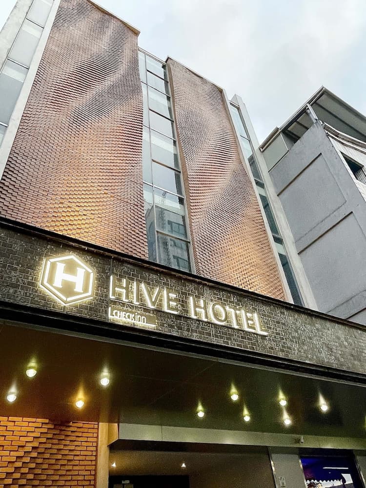 Check inn Hive