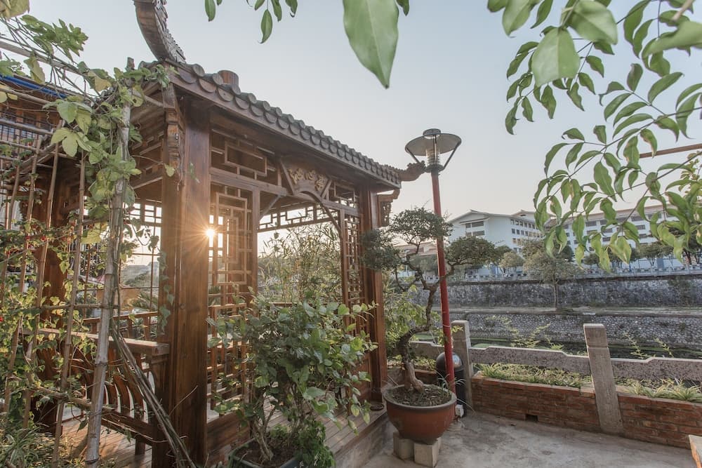 Zen Tea House Seven Stars Park