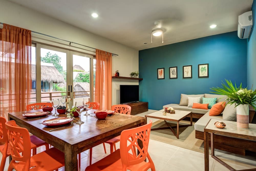 Blue Beach 2 BRM apt sleeps 5