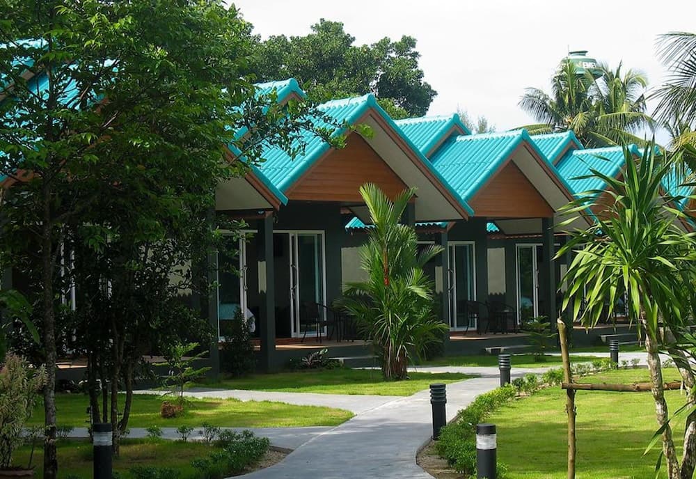 Hongte Khaolak Resort