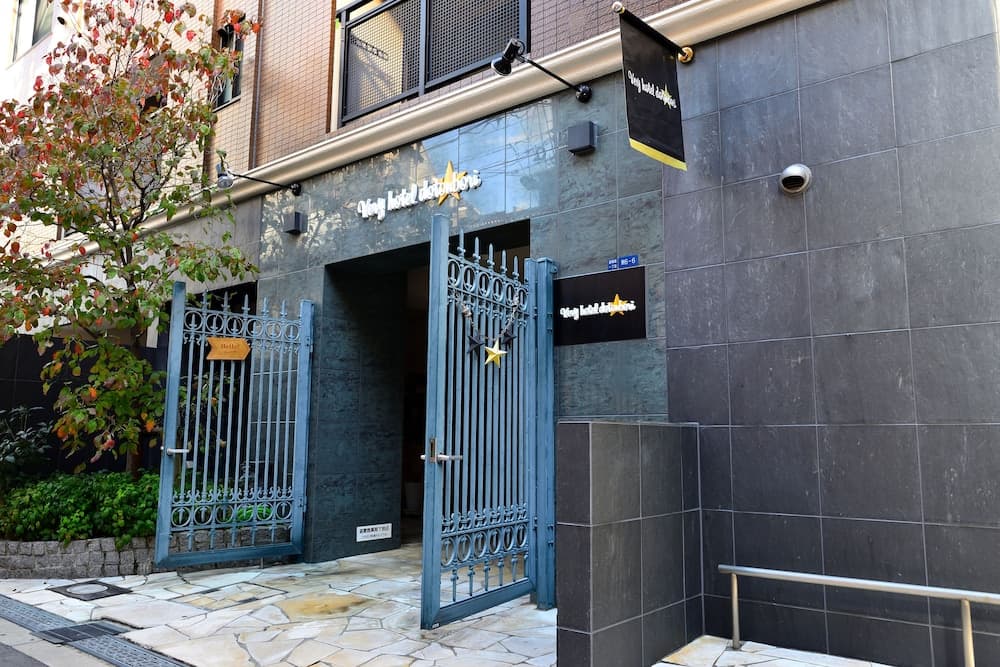 Very Hotel Dotonbori