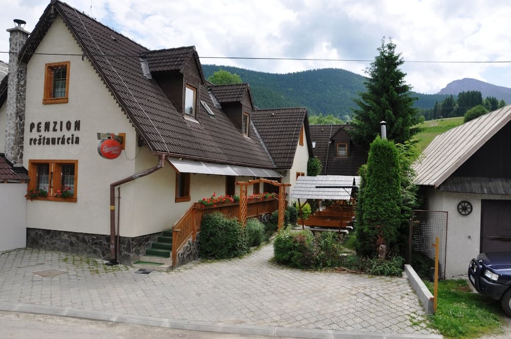 Penzion Leštiny