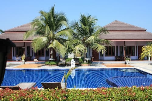 Waterside Resort
