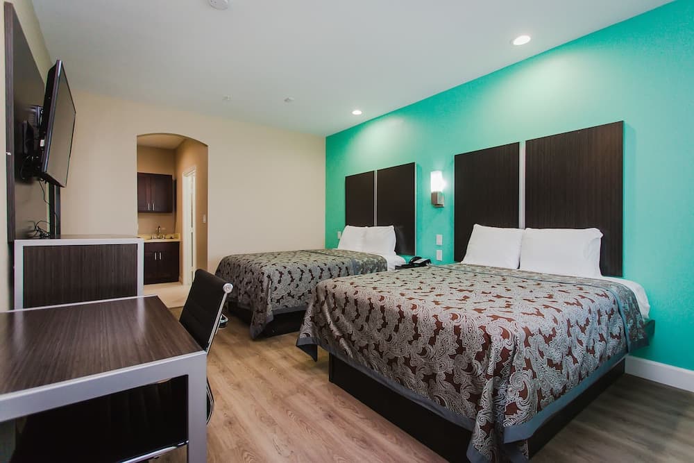 Palace Inn and Suites - Willowbrook Mall