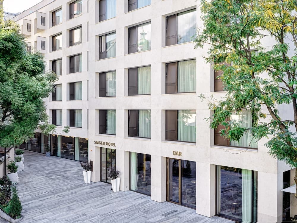 Stage 12 Hotel by Penz